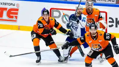«Барыс» проиграл «Амуру»