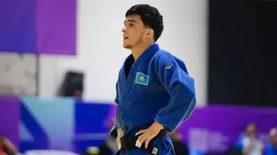 Шерзод Давлатов уступил в финале на ЧМ в Баку