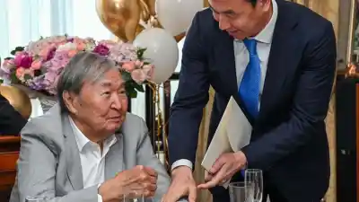 Олжас Сулейменов отмечает 90-летие