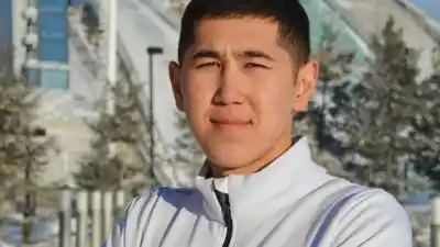 В каких видах спорта выступят казахстанцы 8 февраля на Олимпиаде-2026