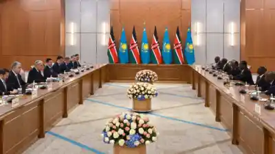Президенты Казахстана и Кении провели переговоры в расширенном составе
