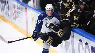 "Барыс" продолжил победную серию на Дальнем Востоке