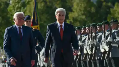 Президенты Казахстана и ФРГ провели переговоры в узком формате