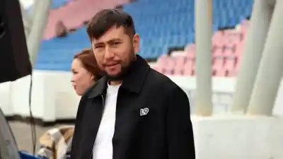За 17 часов драматичный разговор Рината Алюетова с фанами превысил 86 тыс просмотров