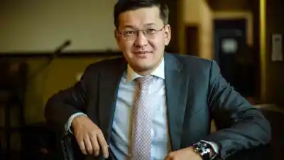 С днем рождения Дармена Садвакасова