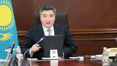 «Сізді тындасақ - сіздін басқа бәрі кінәлі». Необычная реплика Премьер-министра в адрес акима
