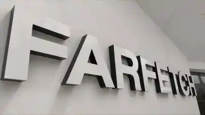 Названа причина блокировки маркетплейса Farfetch в Казахстане