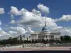 Президент Казахстана поздравил Нурсултана Назарбаева с днем рождения