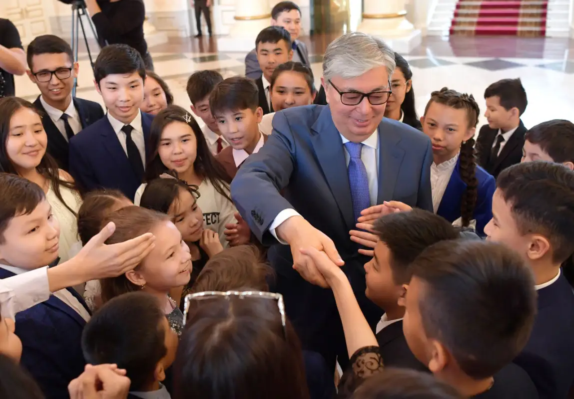 Глава государства Касым-Жомарт Токаев поздравил с Днем защиты детей