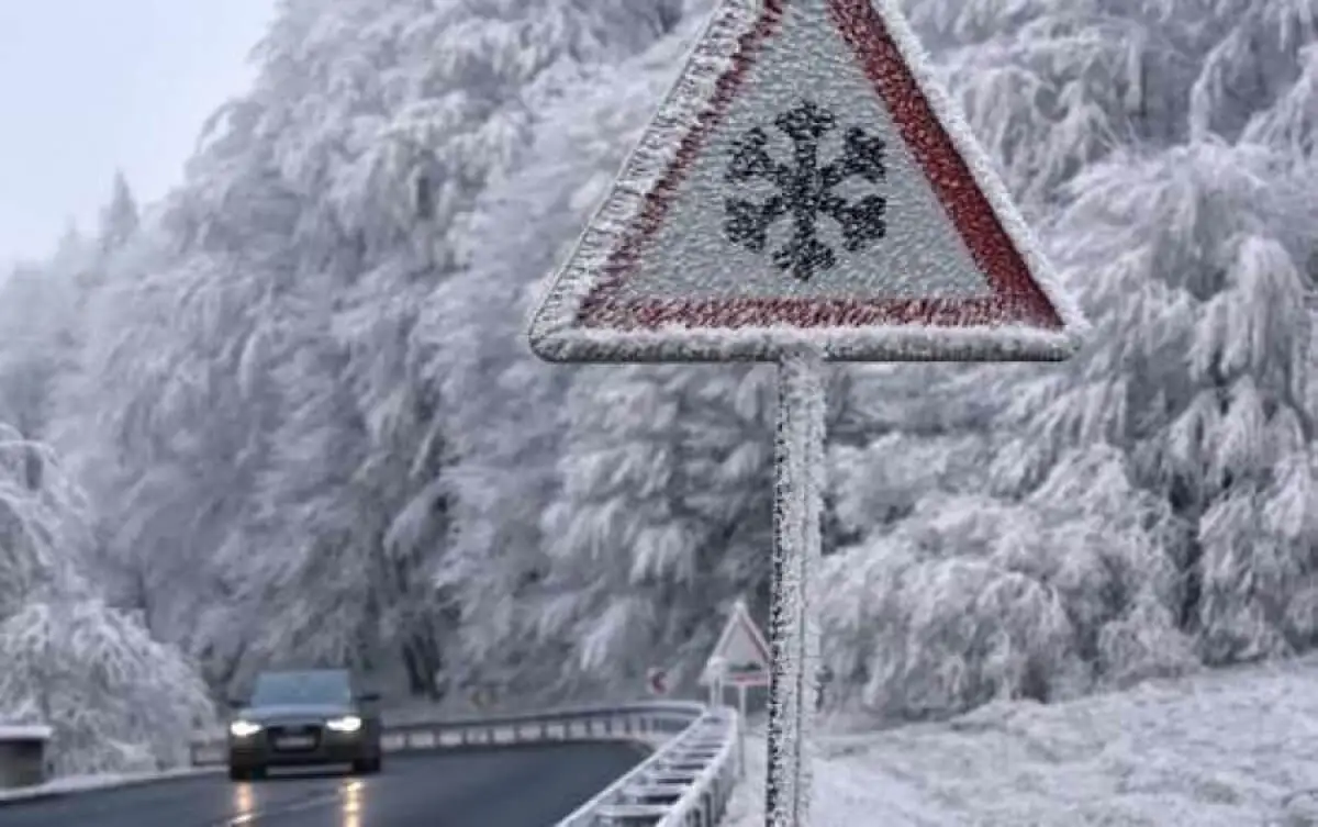 В 9 областях Казахстана автодвижение остается закрытым