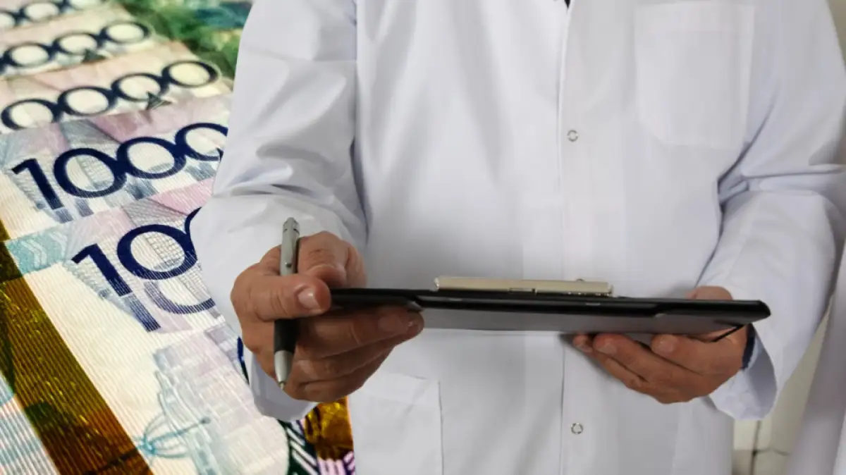 Нур-Султан и Алматы лидируют по объёмам выплат компенсаций медикам за заражение COVID-19 и пневмонией