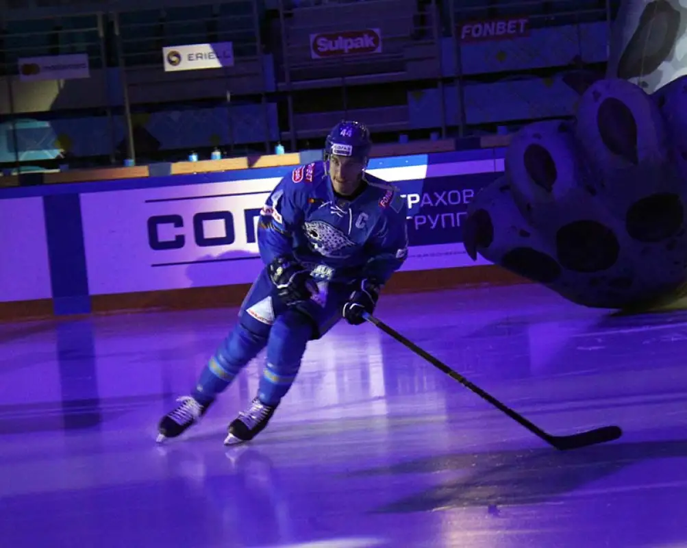 Игрока Барыса назвали в числе самых дорогих хоккеистов КХЛ