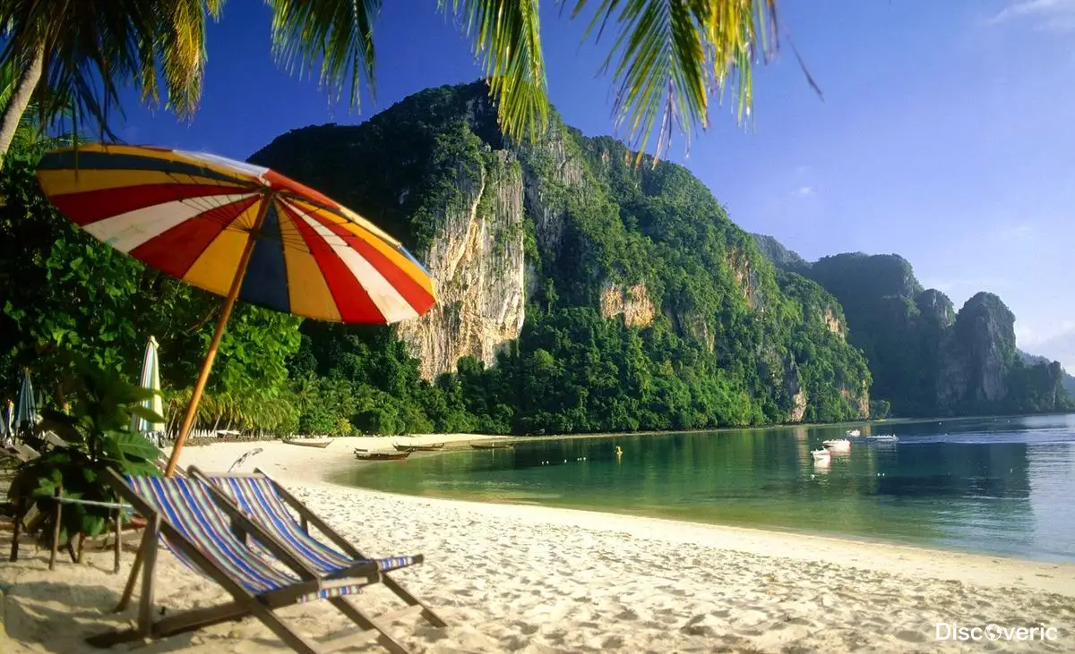 Казахстанцы смогут вылетать в три страны с 10 августа