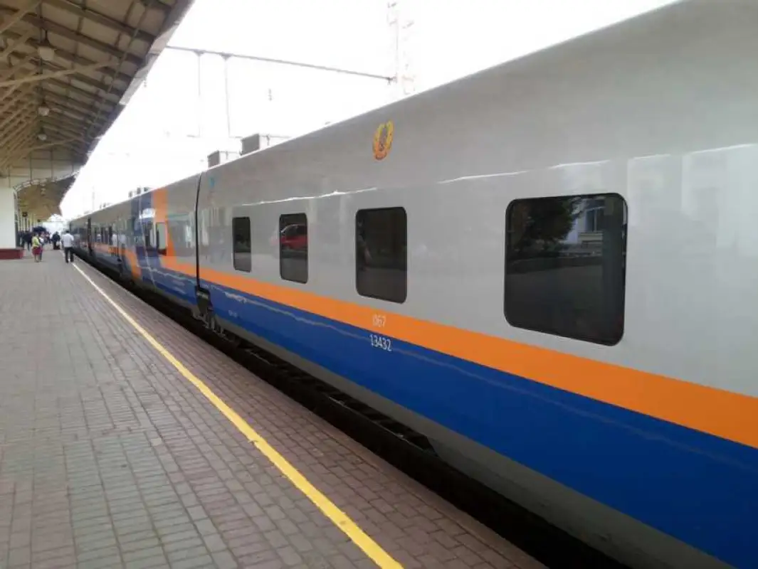 Во время следования поезда «Петропавловск- Алматы» загорелся вагон