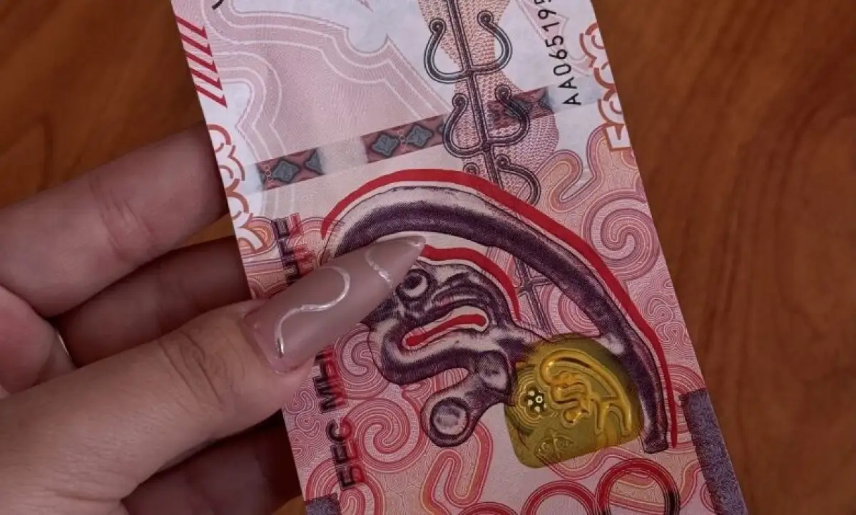 В Нацбанке Казахстана рассказали о чаще всего подделываемой банкноте