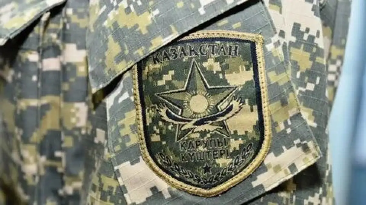 Стало известно еще об одном погибшем военнослужащем при взрывах в Таразе