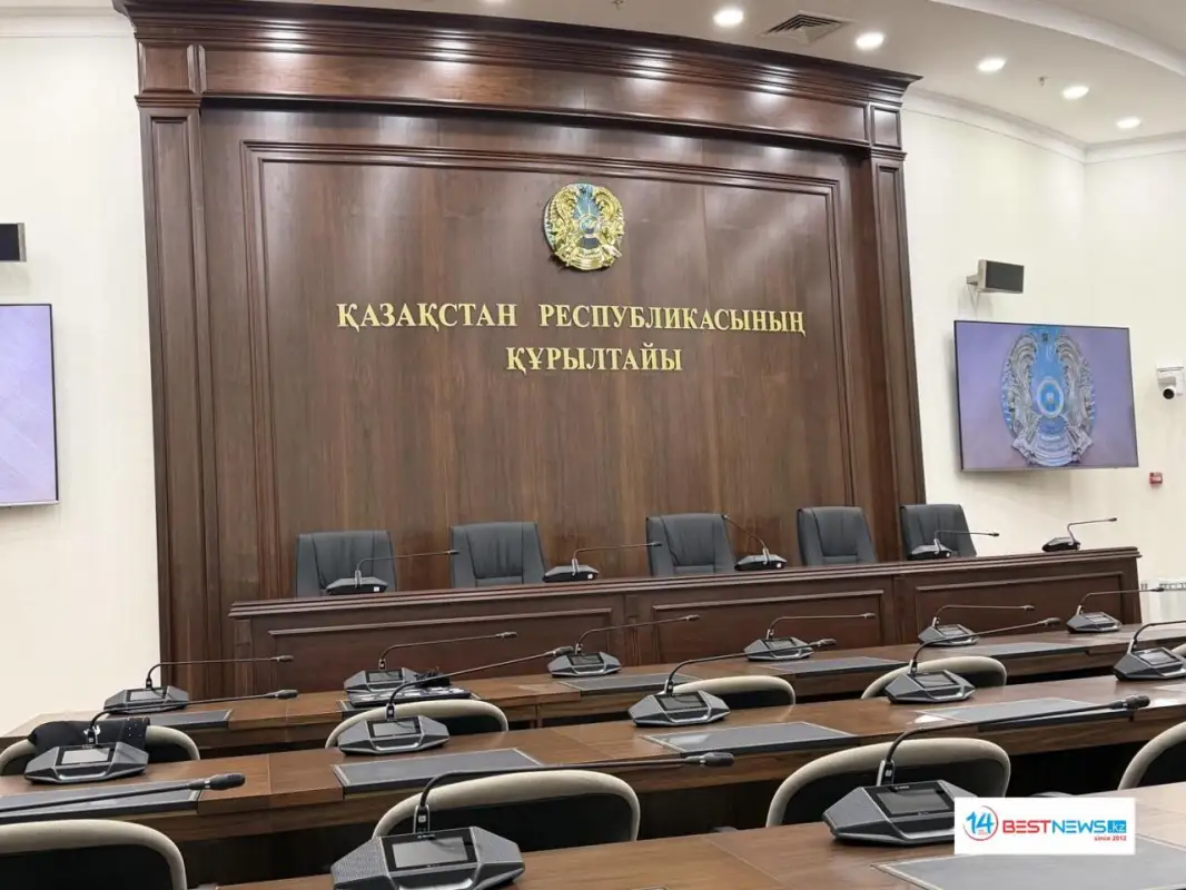 В Құрылтае хотят изменить формат работы журналистов с депутатами