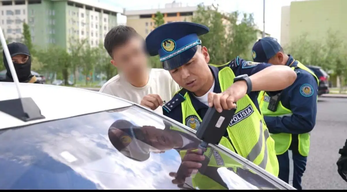  Полицейские из трех областей помогают навести порядок в Туркестане и Кентау