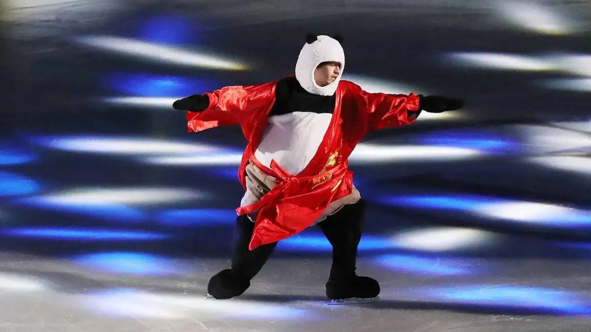 Прямой эфир выступления Михаила Шайдорова на гала-шоу Олимпиады 2026