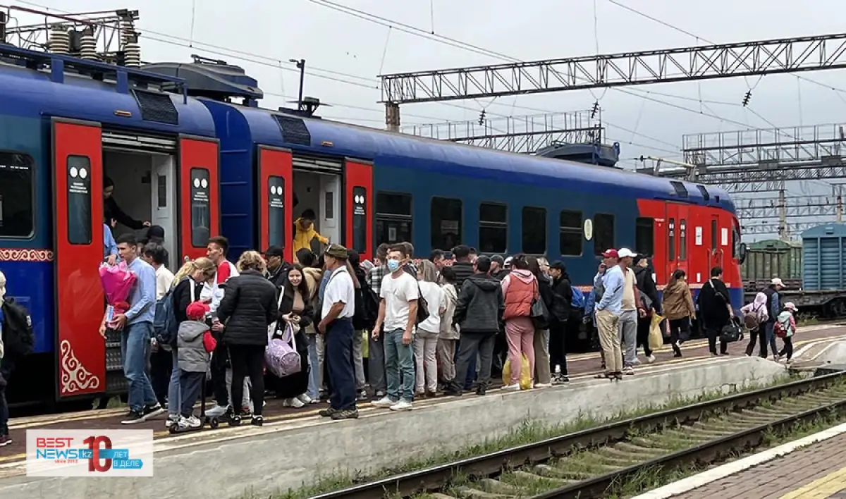 В Казахстане изменили нумерацию и маршруты некоторых пассажирских поездов 