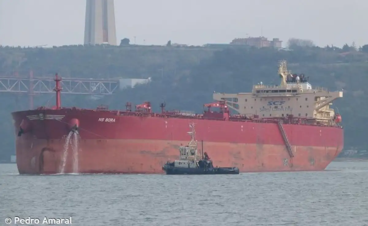 Метеоусловия сорвали отправку казахстанской нефти на экспорт из Новороссийска