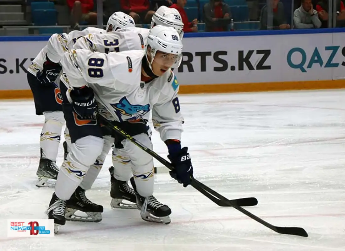 Михайлис – капитан: состав Барыса на первый матч в чемпионате КХЛ