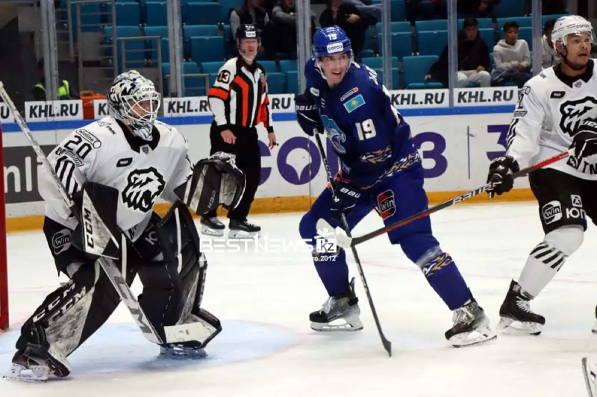 Состав Барыса на матч с Трактором