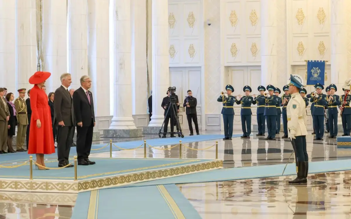 В Акорде прошла церемония встречи Короля и Королевы Бельгии