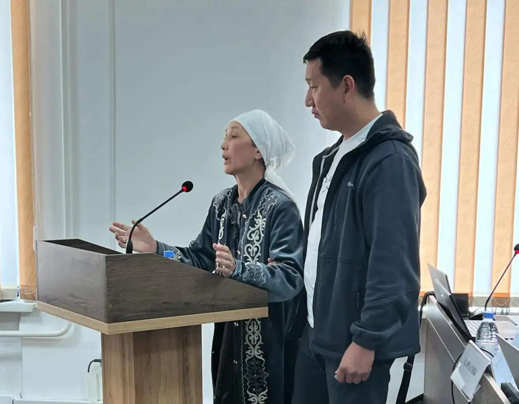 Бабушка Шерзата расплакалась на допросе