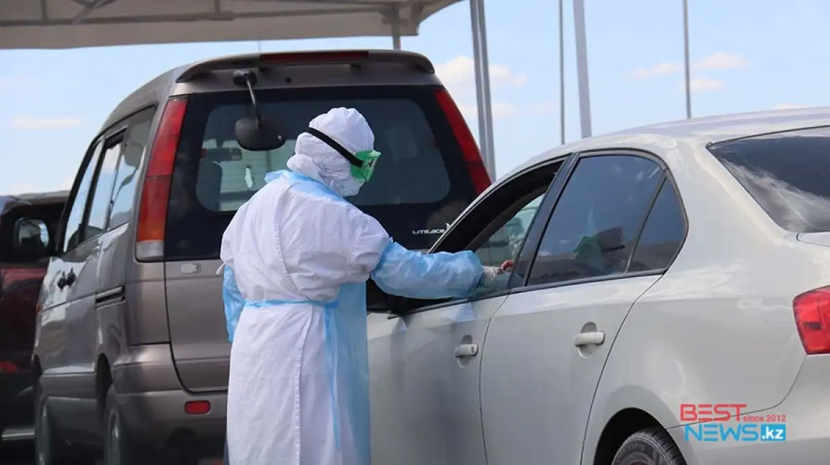 В Казахстане за сутки выявили 215 казахстанцев с коронавирусом