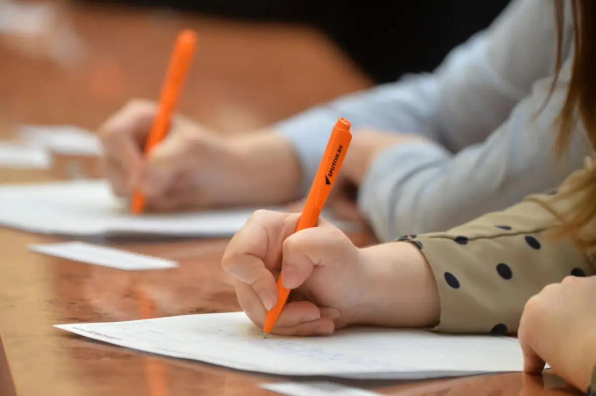 В Астане школьники напишут эссе – проект полиции и Управления образования