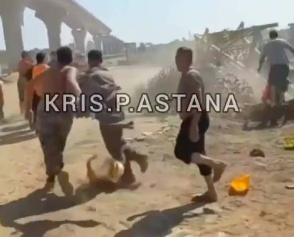 Полиция в Нур-Султане возбудила уголовное дело после массовой драки строителей - video