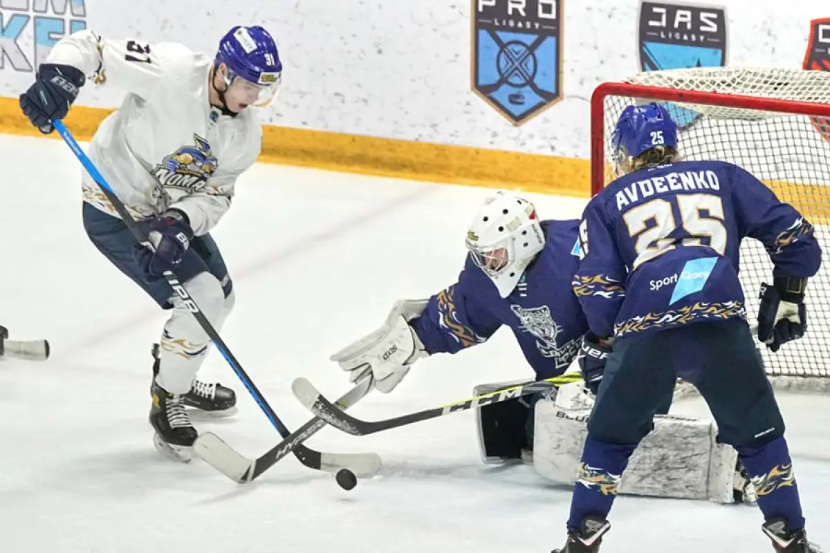 «Номад» не оставил шансов «Снежным барсам» в повторном матче