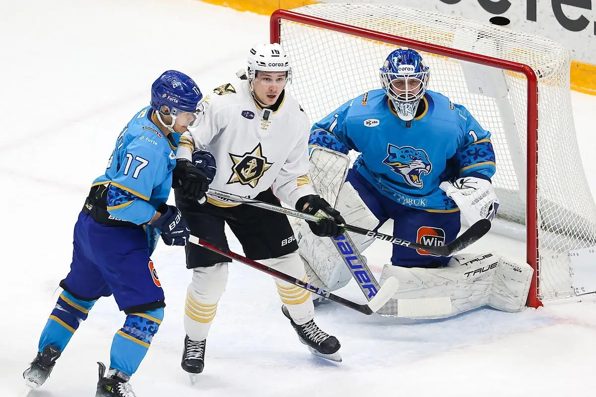 Барыс уступил Адмиралу по буллитам