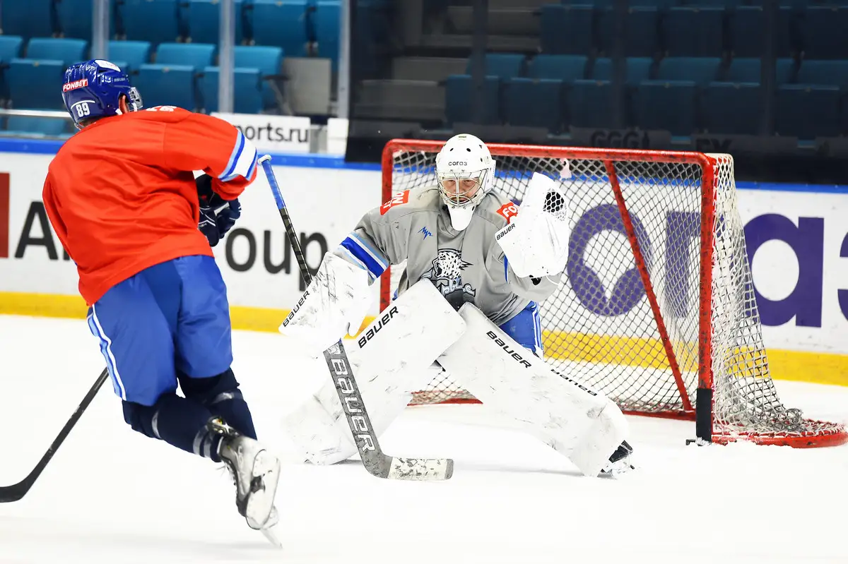 «Барыс» вернулся к тренировкам и ждет новостей из КХЛ