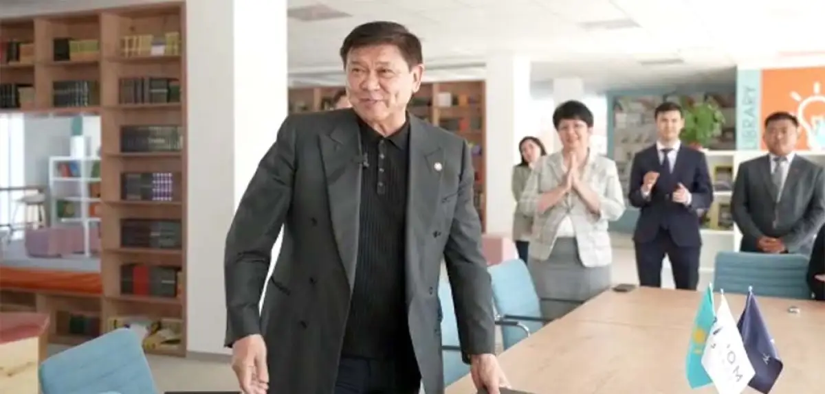 Председатель НПК Ертысбаев посетил BINOM School в Нур-Султане