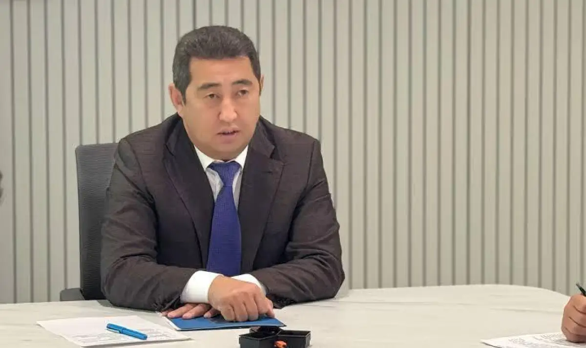 Айдарбек Сапаров ответил на вопросы граждан
