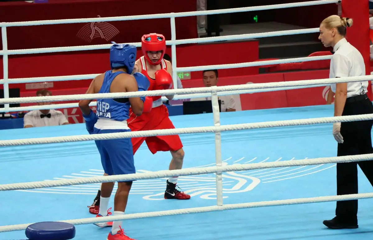 Назым Кызайбай начала с победы на Азиатских играх