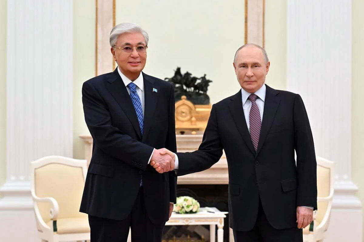 Президент Казахстана прибыл в Москву и провел встречу с Владимиром Путиным