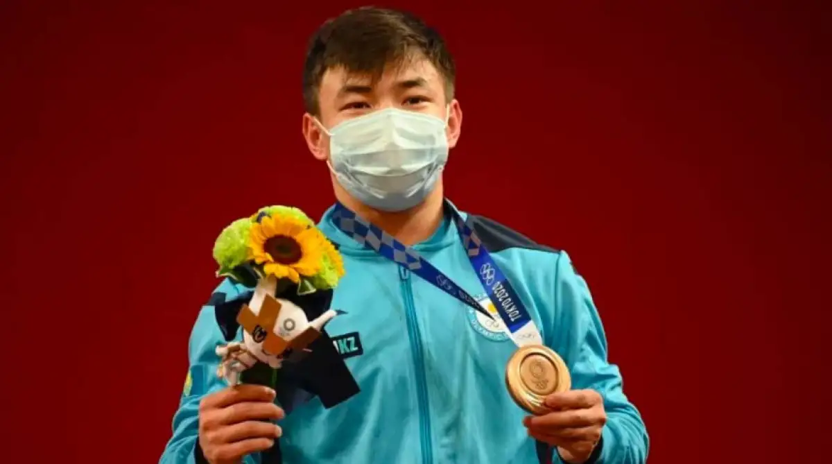 Президент Казахстана наградил олимпийцев орденами