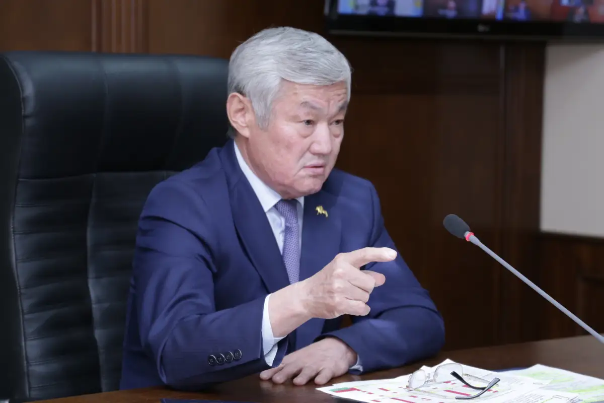 Сапарбаев разнес Минкультуры и спорта за провалы на чемпионатах мира