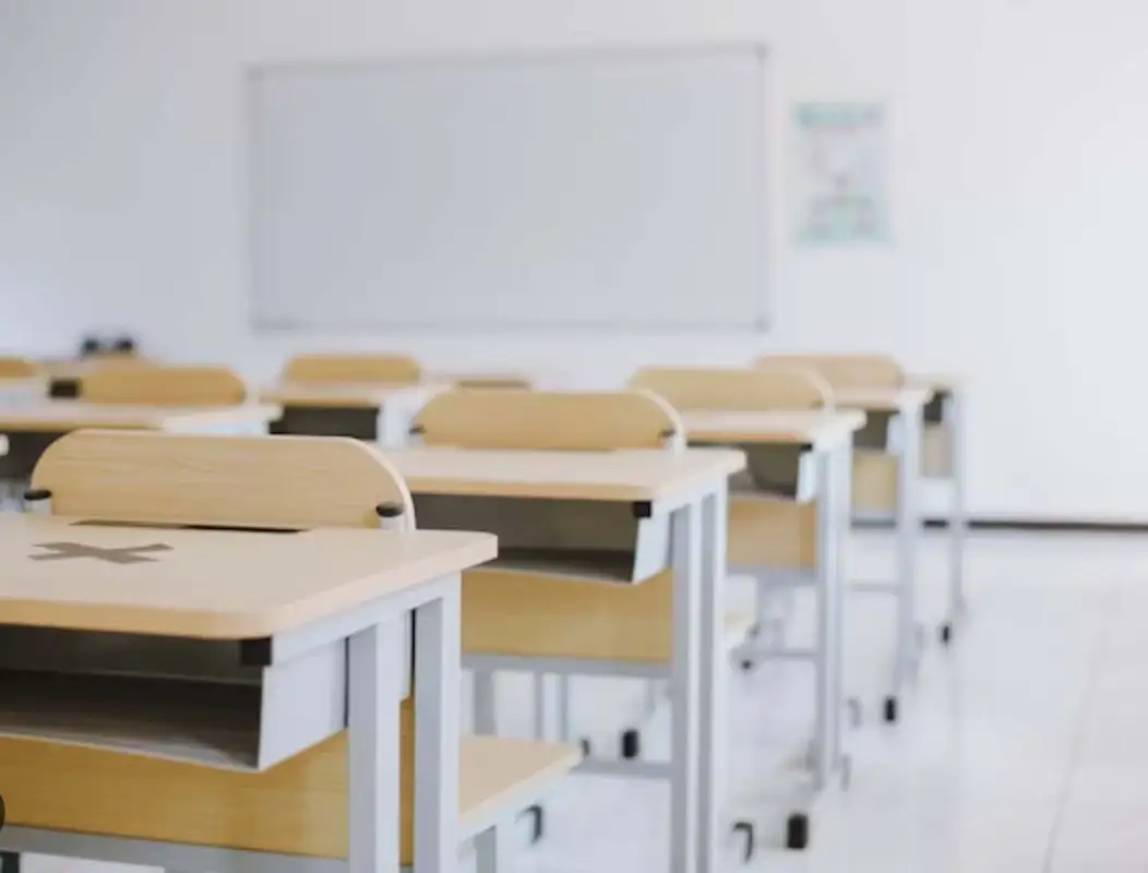 Учащиеся первой смены завтра в Астане будут заниматься онлайн