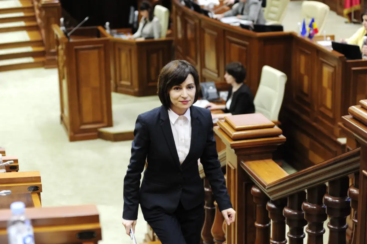 Касым-Жомарт Токаев поздравил нового Президента Молдовы