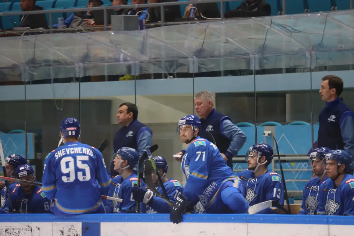 Снова Ортио: состав Барыса на первый домашний матч в КХЛ