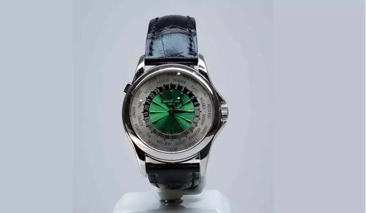 В Казахстане продали на аукционе эксклюзивные часы в рамках возвращенных активов