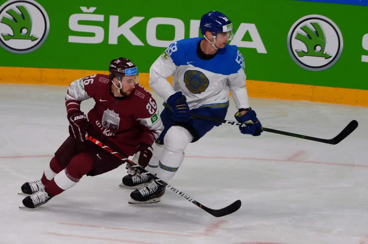 Сборная Казахстана по буллитам обыграла Латвию