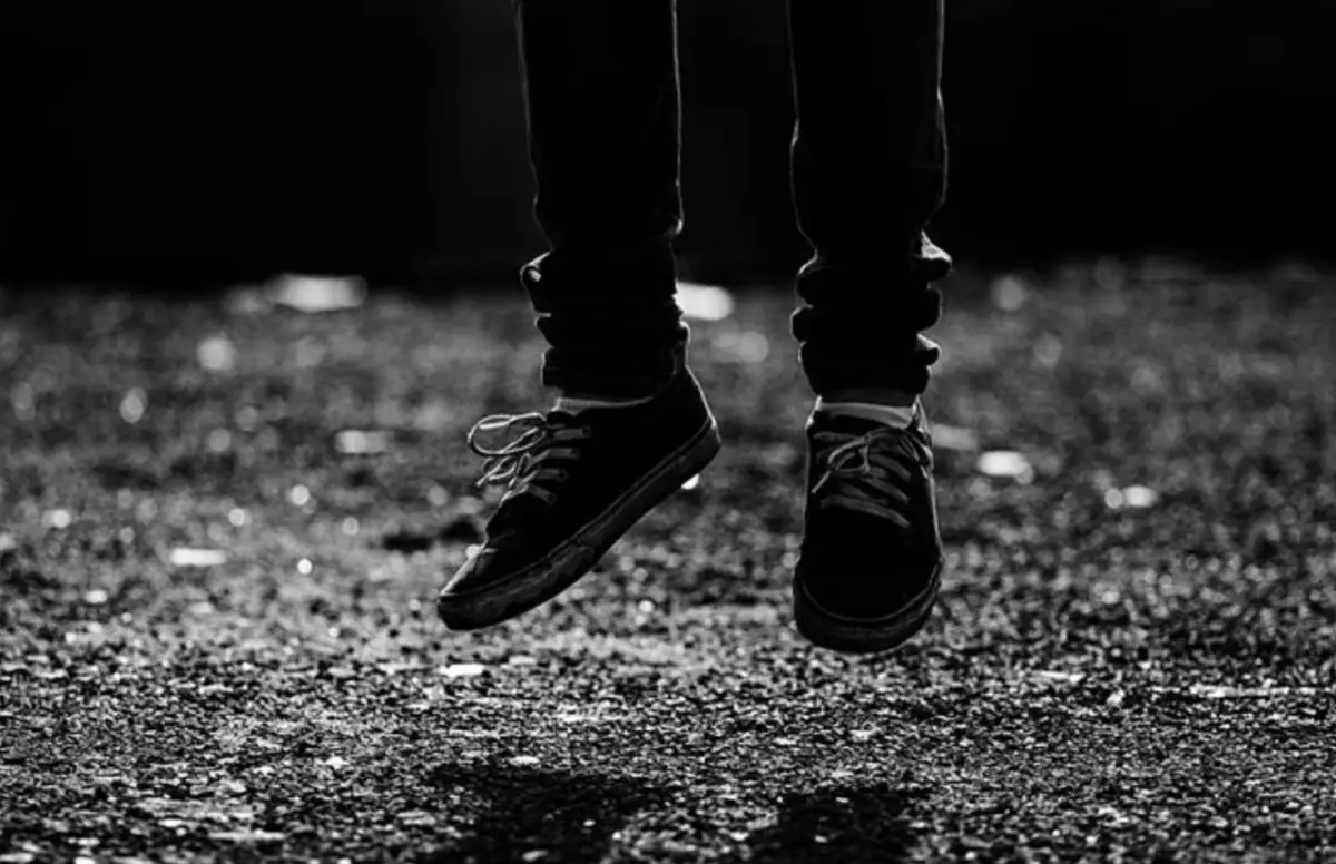 В Темиртау в здании суда повесился мужчина