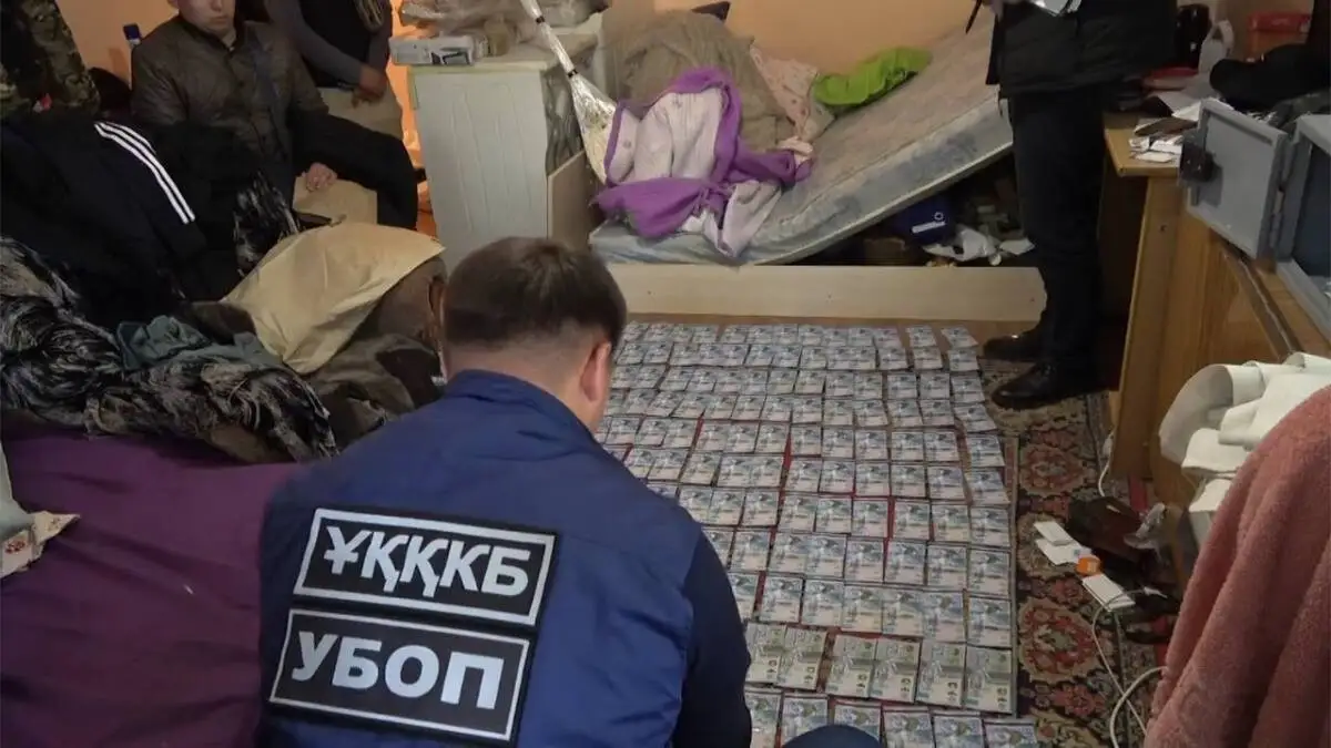 "Черные" риелторы охотились за выпивающими жителями ВКО