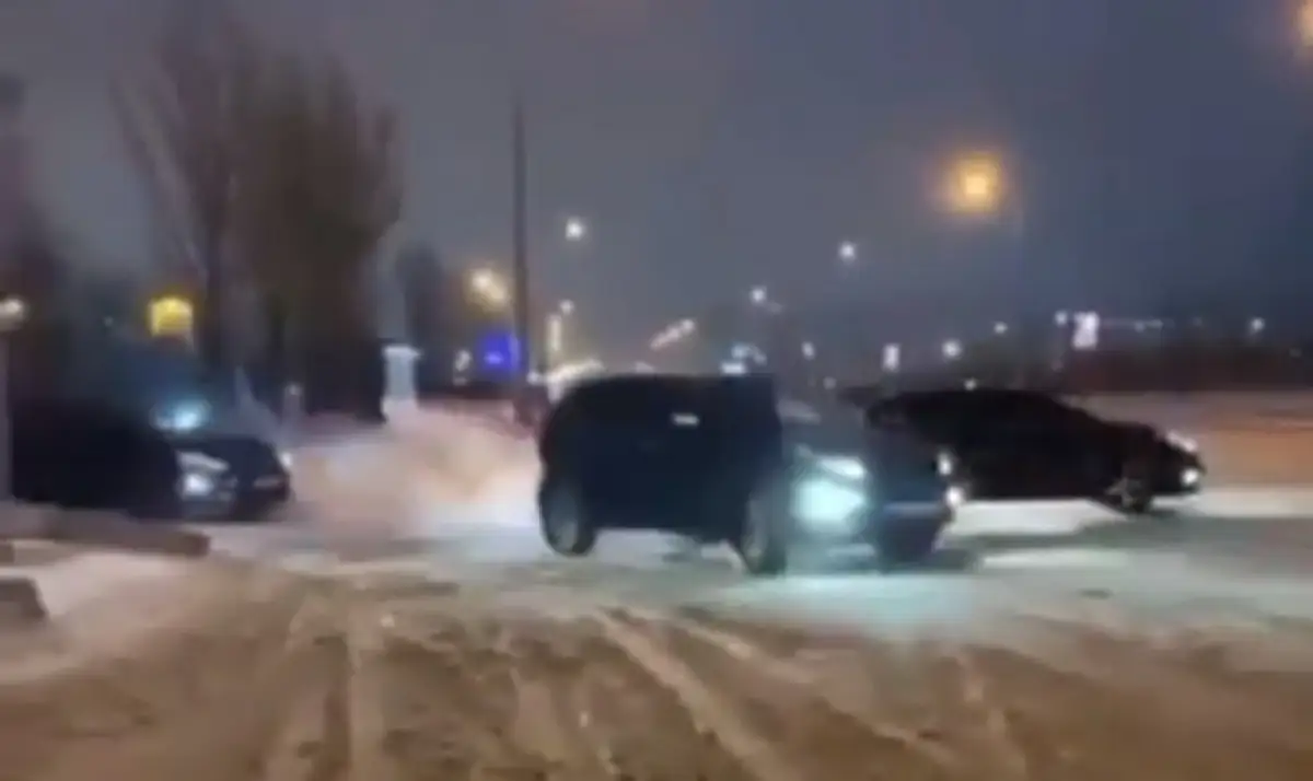 Все авто скандального кортежа отправили на штрафстоянку