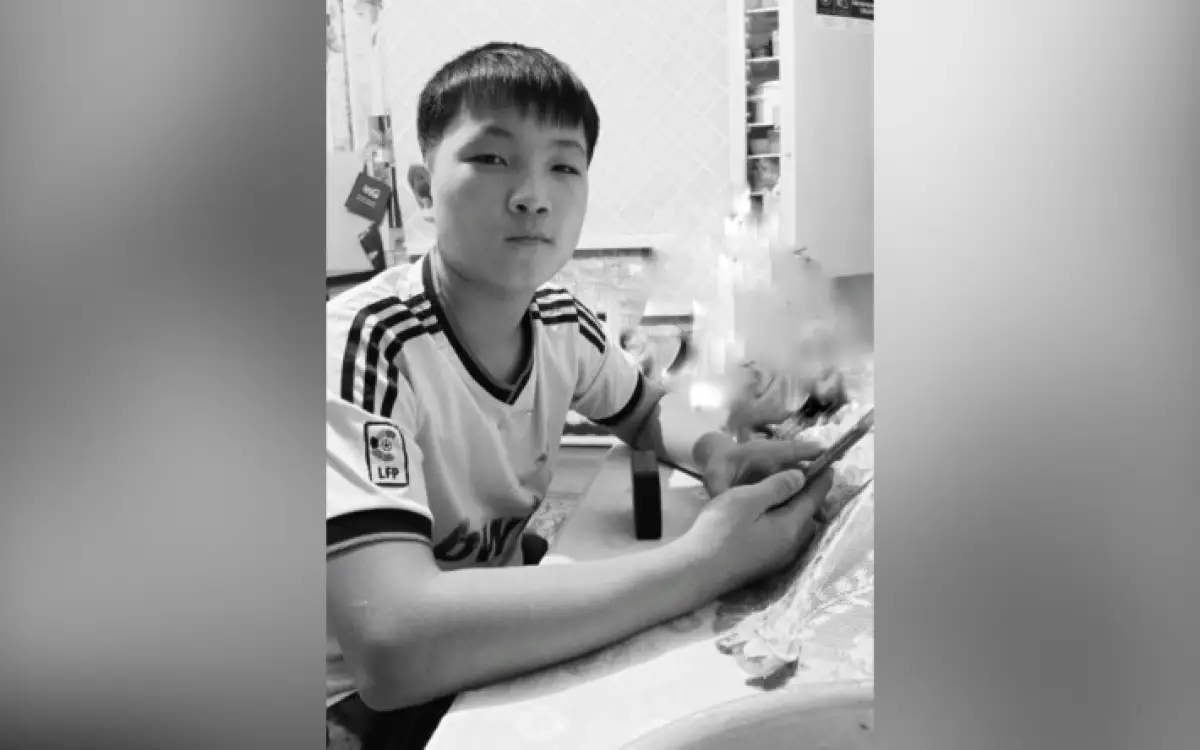 Родные убитого школьника выступили с обращением, полиция задержала третьего подозреваемого